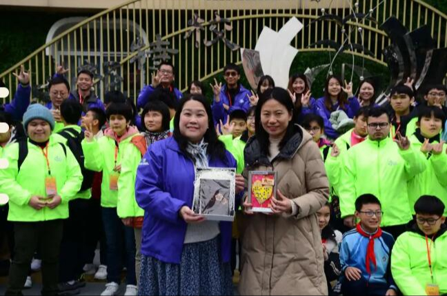 香港心光学校师生赴我校进行交流